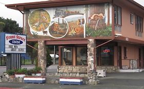 Front Street Inn